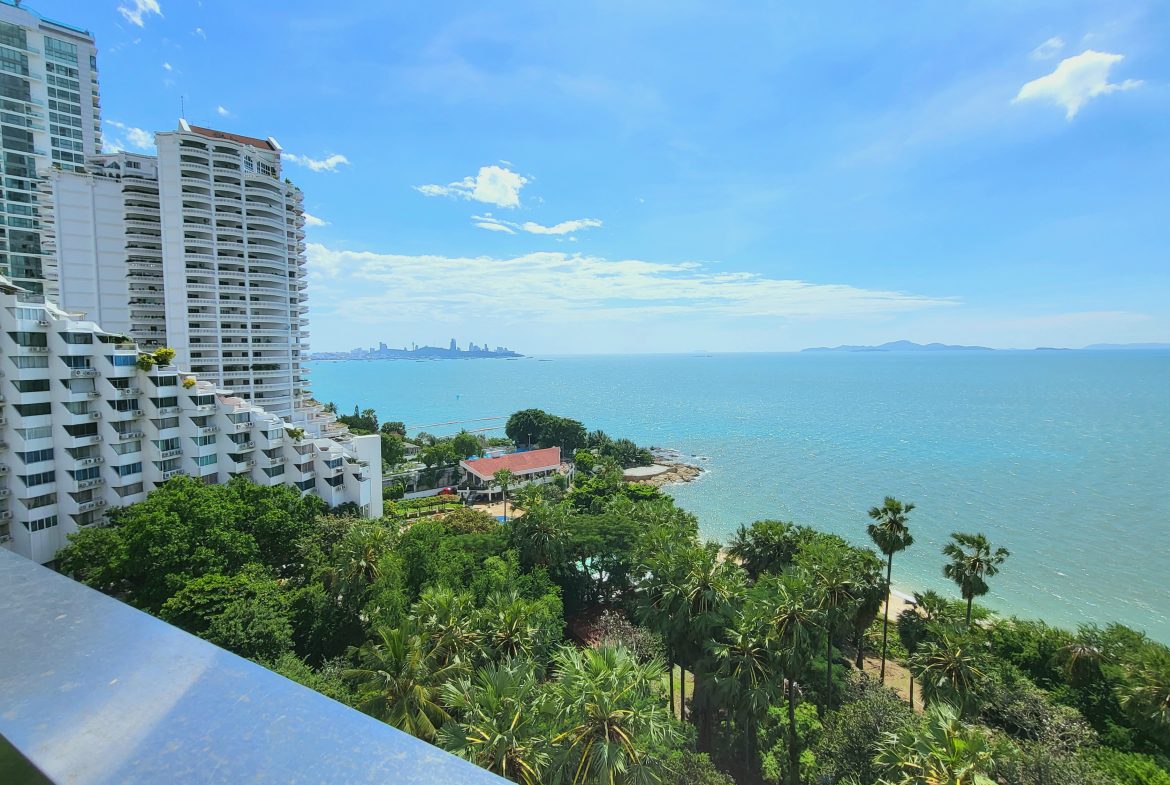 The Palm Wongamat 2 Bedroom Pattaya Thailand