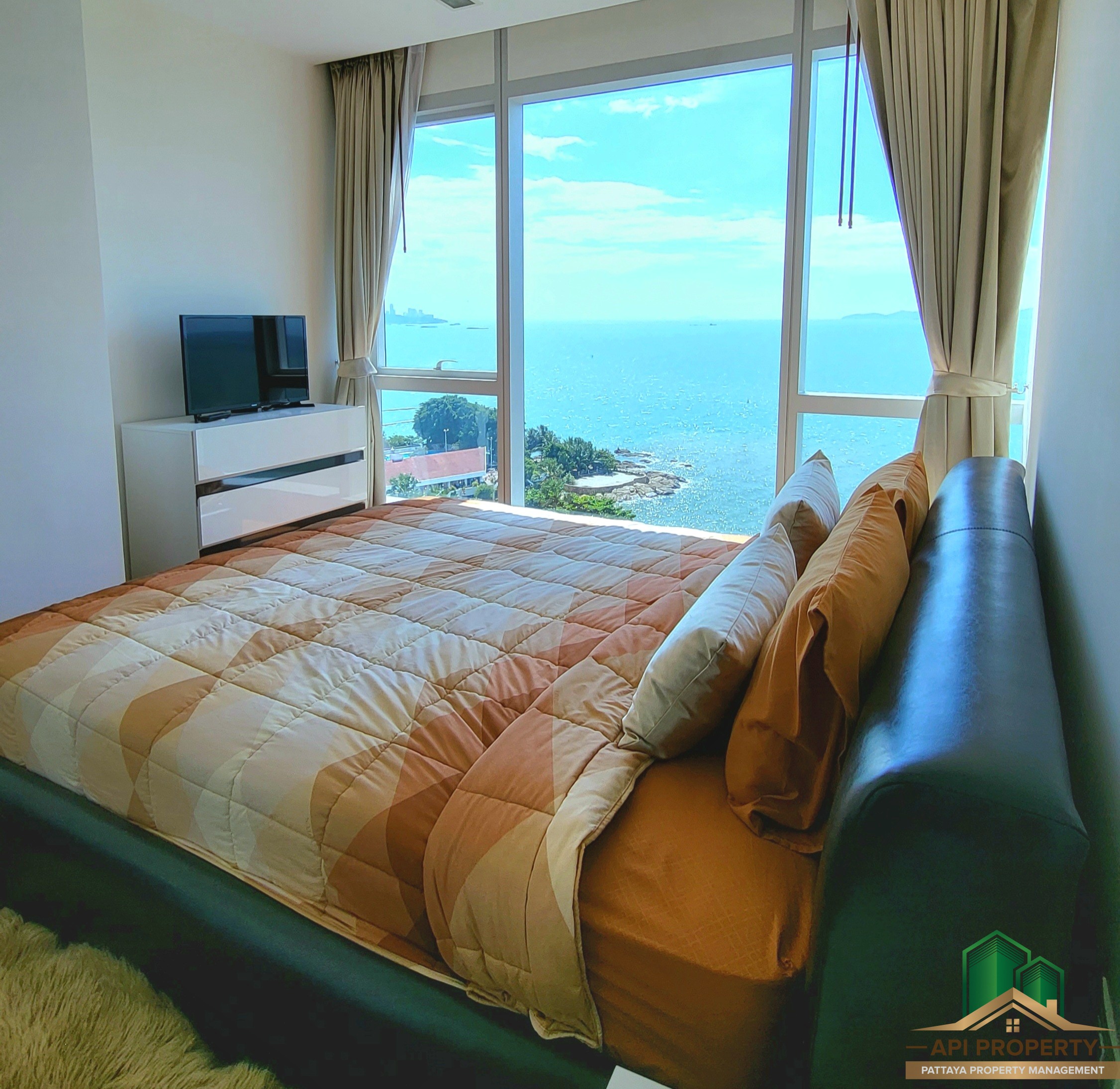 The Palm Wongamat 2 Bedroom Pattaya Thailand